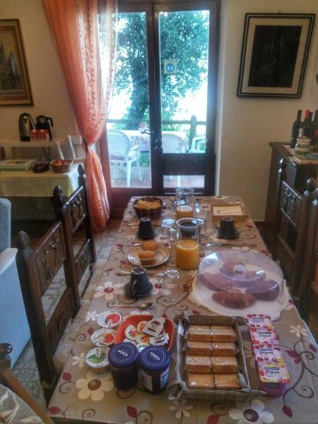 Ai Canarbin - Colline Di Lerici Luaran gambar