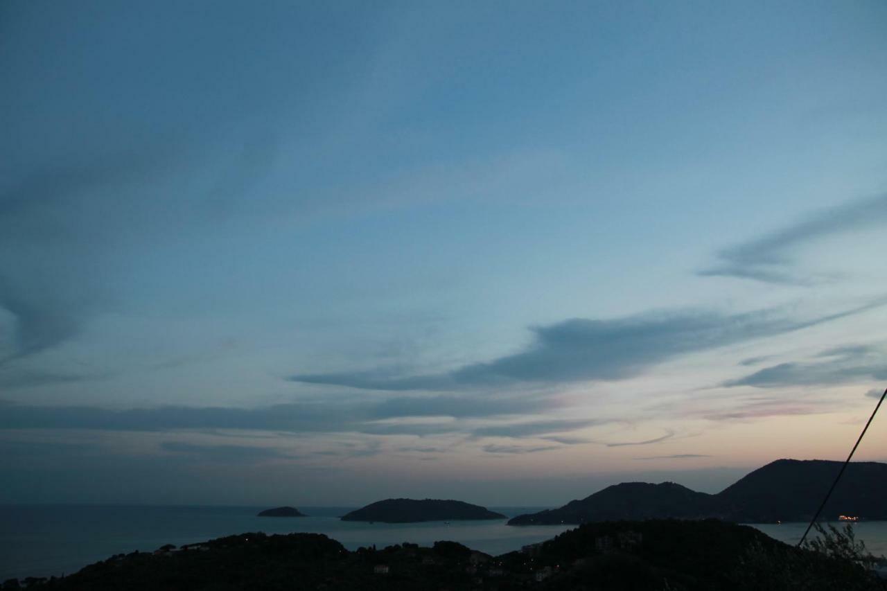 Ai Canarbin - Colline Di Lerici Luaran gambar