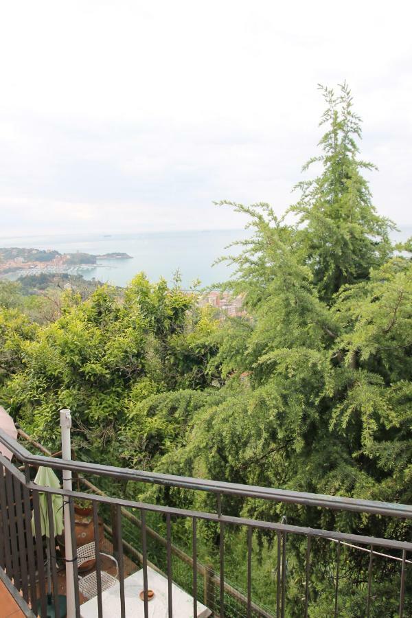 Ai Canarbin - Colline Di Lerici Luaran gambar