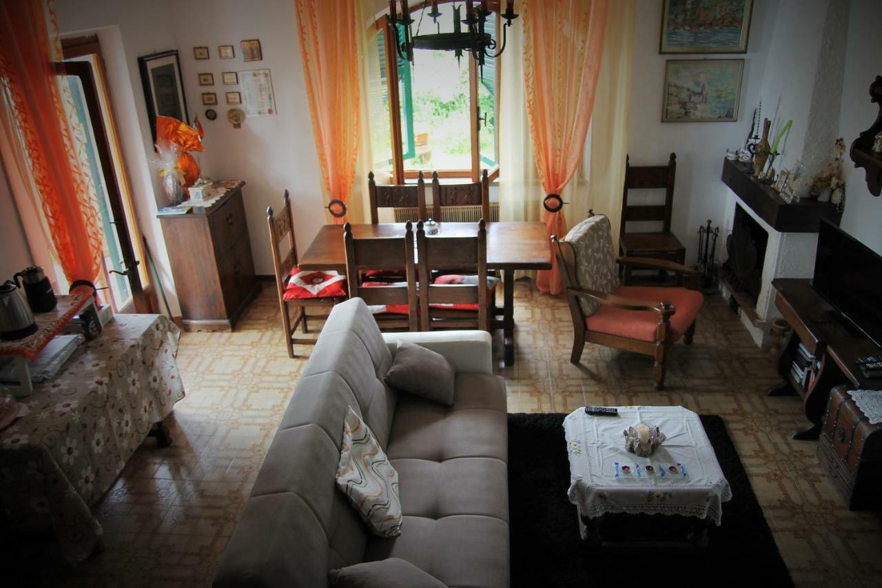 Ai Canarbin - Colline Di Lerici Luaran gambar